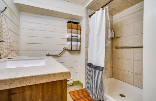 On 30 Acres with Trails and Garden Stockholm Cabin! - Foto 17