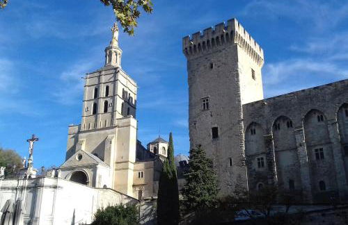 La petite maison avec piscine face au Luberon - Foto 40