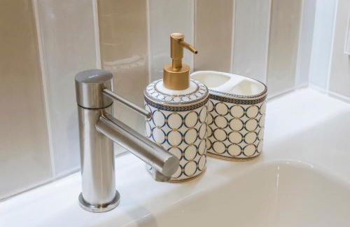 Malvarrosa Beach Stay! - Photo 61