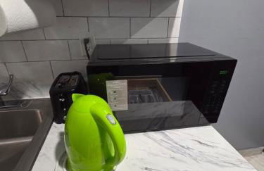 Newly Renovated Detached Studio apartment - Foto 15