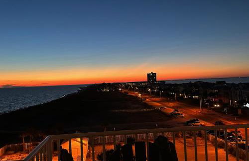 Pensacola Beach Gulf-Front 2BR Condo with Pool & Hot Tub - Photo 42