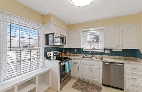 Charming Home in Speedway - Foto 5