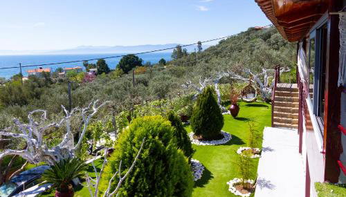 Cozy House with Amazing View and Unique Outdoor! - Foto 5, Garden, Garden view