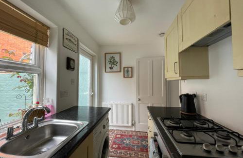 No 28 cosy cottage in the heart of Cowes - Foto 8