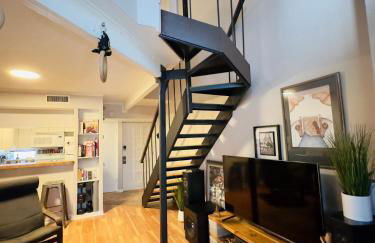 HiFi Sound & Comfort - Uptown Dallas / 2-story loft - Foto 1