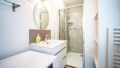 Le Ballanais - Parking - Netflix - Foto 4