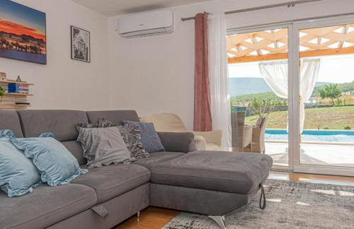 Villa Maria with Outdoor Pool - Foto 4