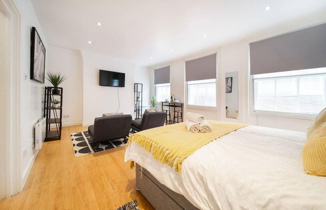 Livestay - Hidden Covent Garden Gem - Photo 5