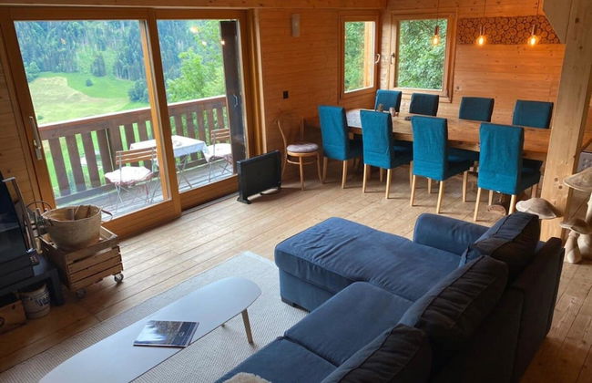 Chalet in Rossiniere Near Glacier & Lake - Foto 17