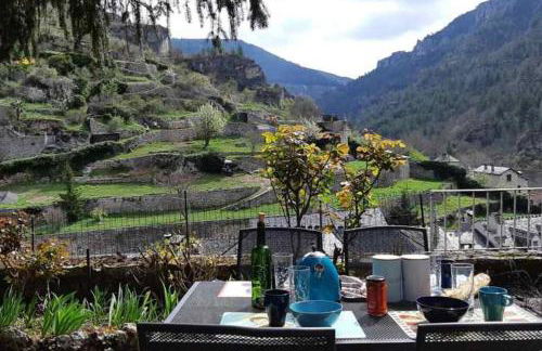 Ste ENIMIE GITE terrasse privative vue imprenable - Foto 4