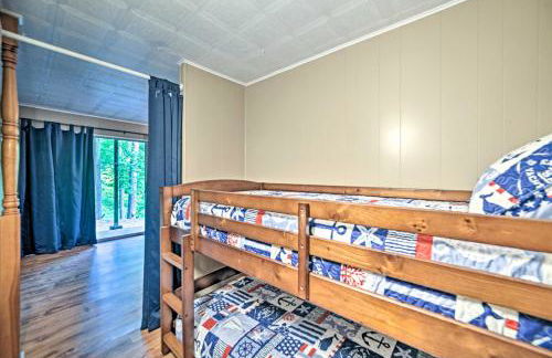 Lake Barkley Home Private Dock, Kayaks, Fire Pit! - Foto 17