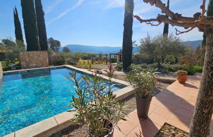 Aux trois Cyprès Salernes en Provence - Foto 4