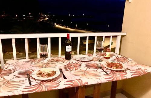 Casa del Mar, Sunny Ocean View Appartement right at the beach! - Foto 17