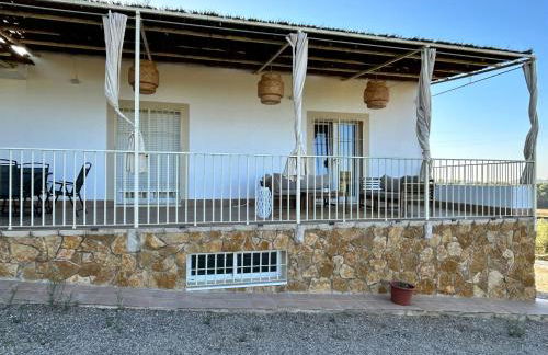 Casa Caraza. Un olivar con vistas al castillo de Juego de Tronos - Foto 7