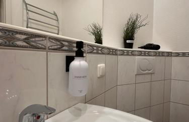 Bellahomes, Aircondition, private Parking, Netflix, Airport 30 Minuten - Foto 24