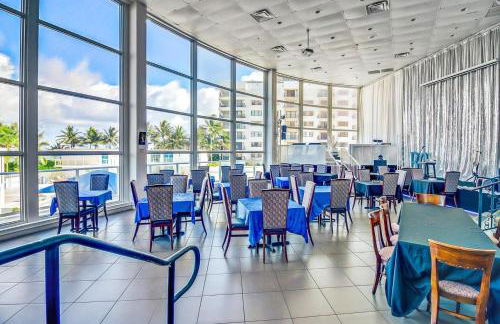 Castle Beach Club Apartments - Photo 20