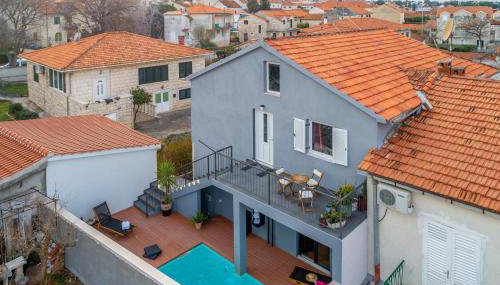 Apartment LOTA with heated pool on top location - Photo 4