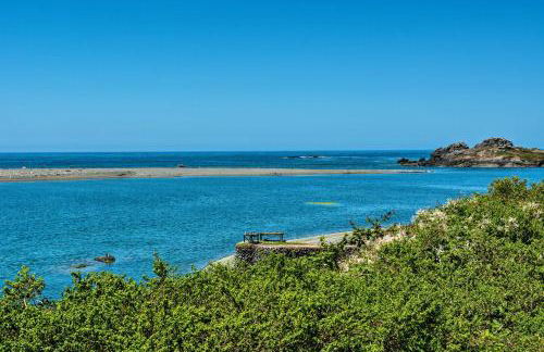 Smith River Vintage Cabin Oceanfront Deck and Views - Foto 30