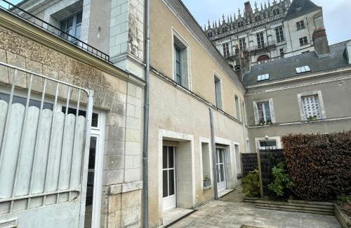 Le Grenier à Sel d'Amboise 5 pers PMR, parking privé, terrasse, maison historique - Foto 12