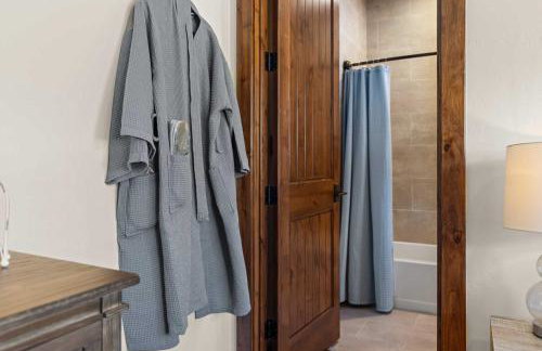 Ridge View Retreat - Panoramic Views and Hot Tub - Foto 29