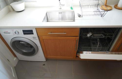 Central Woking - Photo 25