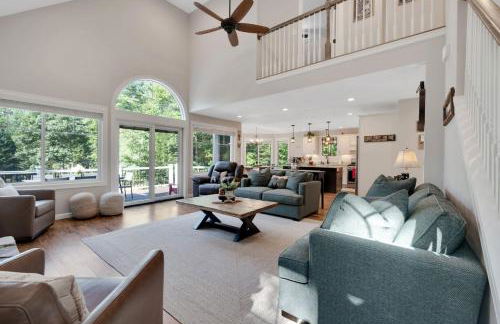 Mitten Pines Cabin Hot Tub Fire Pit - Foto 7