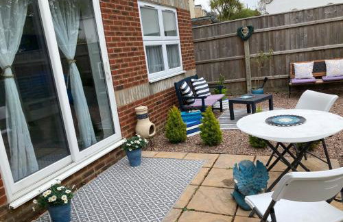 The Sashes - Cozy Apartment - FREE Parking - Ultrafast WIFI - Smart TV - Netflix - sleeps up to 6! Close to Poole Town Center & Sandbanks & Bournemouth - Foto 33