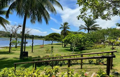 GUARAJUBA PARAÍSO DAS ÁGUAS - APT 2 quartos com AR e TV em TODOS os cômodos - Incluso Roupa de CAMA e BANHO - Filtro de Água Gelada e Maquina de Lavar dentro do APT - TOTAL CONFORTO PARA VC E SUA FAMILIA - Cond A beira da Lagoa e perto da PRAIA - Foto 15