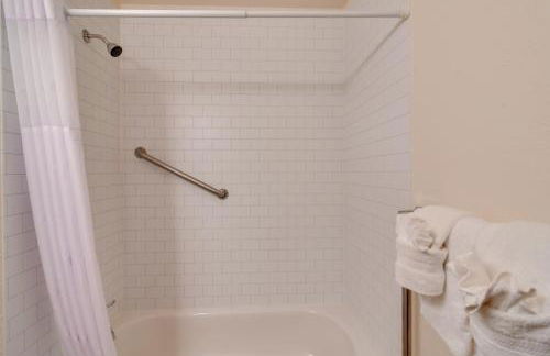 Woodsy Winter Park Condo with Pool and Hot Tub Access - Foto 21