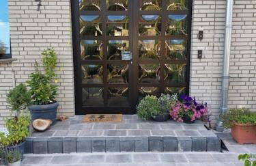 Große, helle Wohnung mit sonnigem Balkon - Photo 10