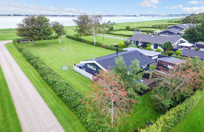 "Ilya" - 90m to the fjord - Photo 9