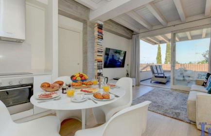 Warda Lovely Suite DesenzanoLoft Official Partner Homes & Villas by Marriott Bonvoy - Foto 12