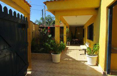 Casa c/ Piscina - Ampla e Arejada Balneário Gaivota - 300 mts da Praia - Foto 11