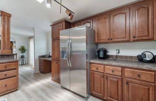 Bliss of Burdett on the Seneca Wine Trail w Hottub and Barbecue - Foto 27