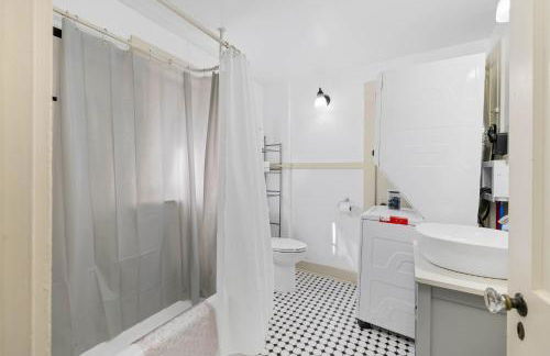 Historic 1 Bdr across from Lakeside Park - Foto 4