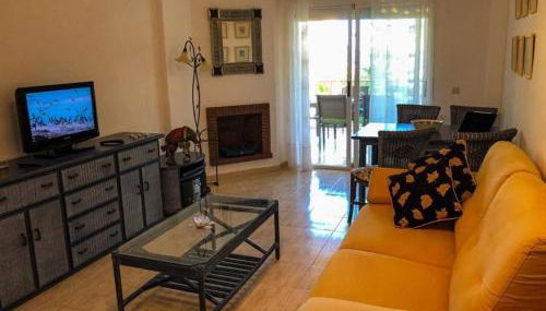 Flat Sleeps 4 With Pool and Terrace - Foto 4, furniture
