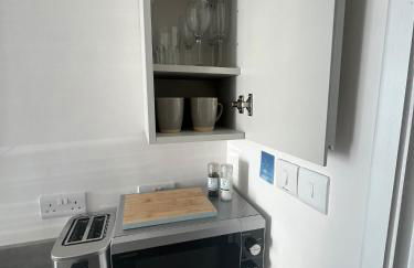 Entire guest suite in Four Mile Bridge, Rhoscolyn - Foto 8