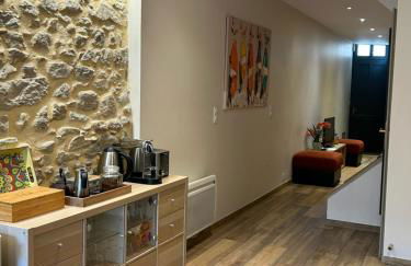 Au pied de la Cité Médiévale, piscine, vue extraordinaire, gîte La Trivala à Carcassonne - Photo 12