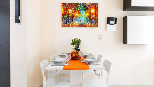 New Modern and Quiet 2Bed House by FabAccommodation - Foto 4