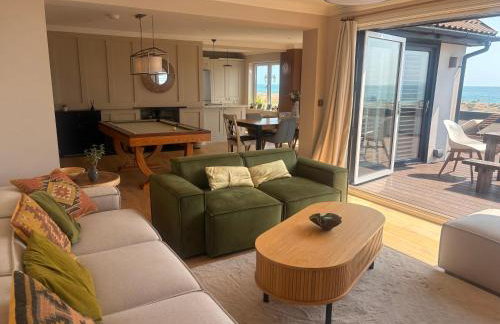 Stunning Beach House Indoor Pool - Foto 23