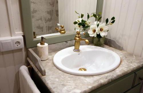 Masia con encanto en el bosque a 10 min de Girona - Foto 23