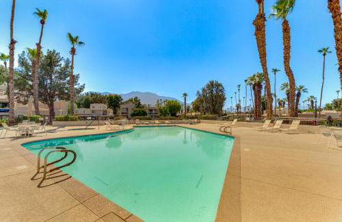 Golf, Hike and Relax Cathedral City Condo - Foto 26