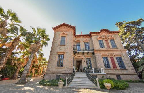 Loriet Hotel - Photo 24