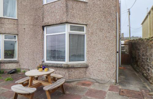 Small Hillman - Photo 23