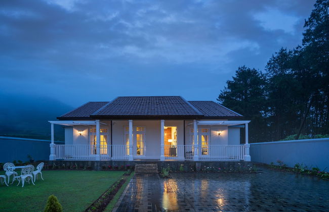 Mihidum at Nuwara Eliya - Photo 1