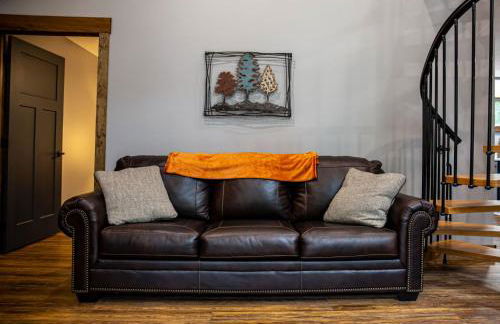 Sunset Views & Mountain Getaway, 4 Min to Downtown - Foto 33