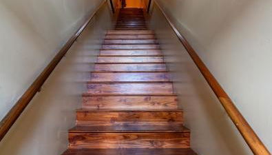 Jolene's Hideout - Noise Notice Wed-Sun - Foto 3