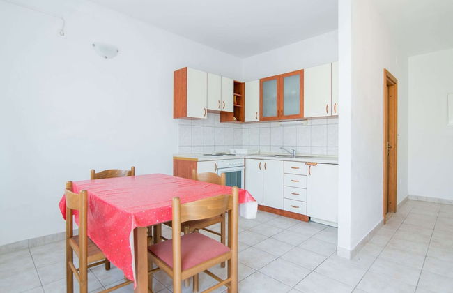Apartments Neva- Standard Two Bedroom Apartment With Terrace and Sea View - Foto 1