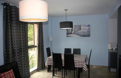 Holiday Apartments Malvarrosa Beach - Photo 1