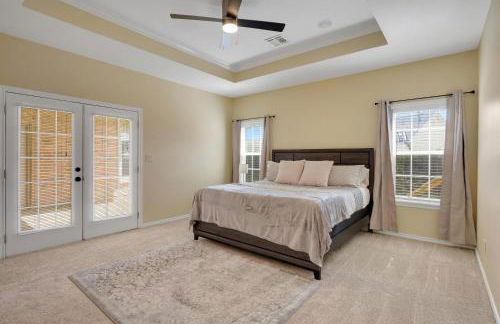 Luxury Home with Gourmet Kitchen - 3 Miles to A&M, Sleeps 14 - Foto 6